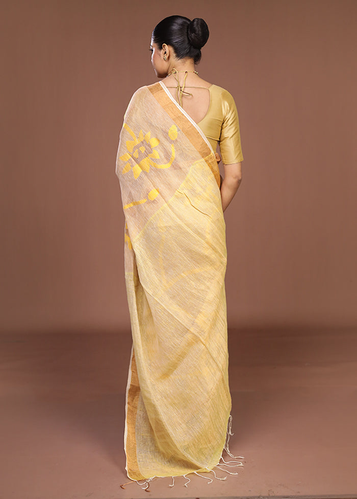 Cream Handloom Matka Pure Silk Saree With Blouse Piece