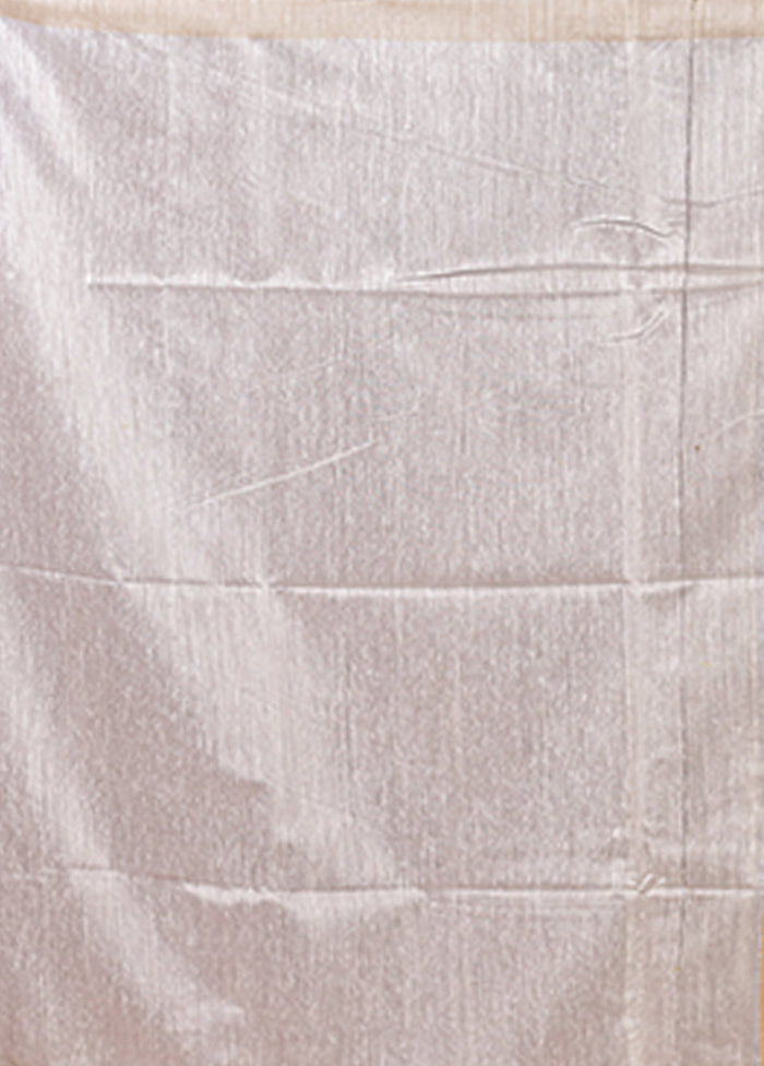 White Handloom Matka Pure Silk Saree With Blouse Piece