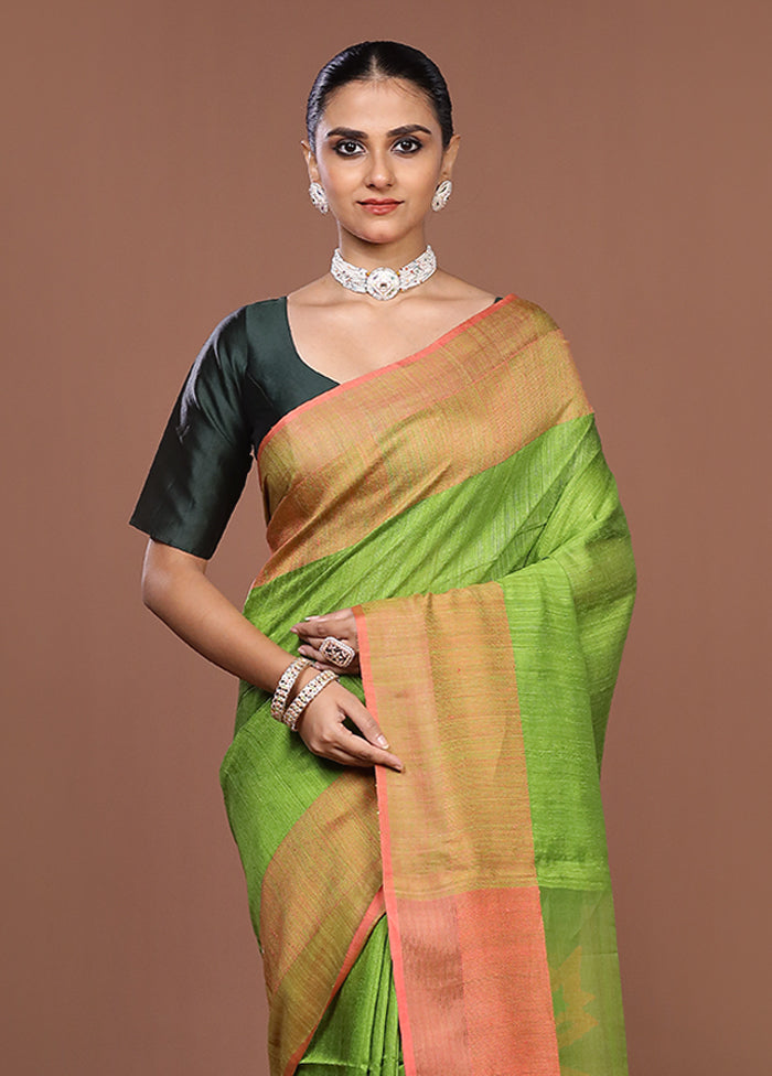 Green Handloom Matka Pure Silk Saree With Blouse Piece