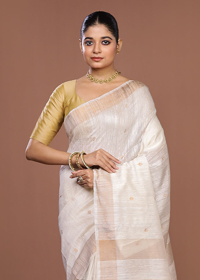 White Handloom Matka Pure Silk Saree With Blouse Piece