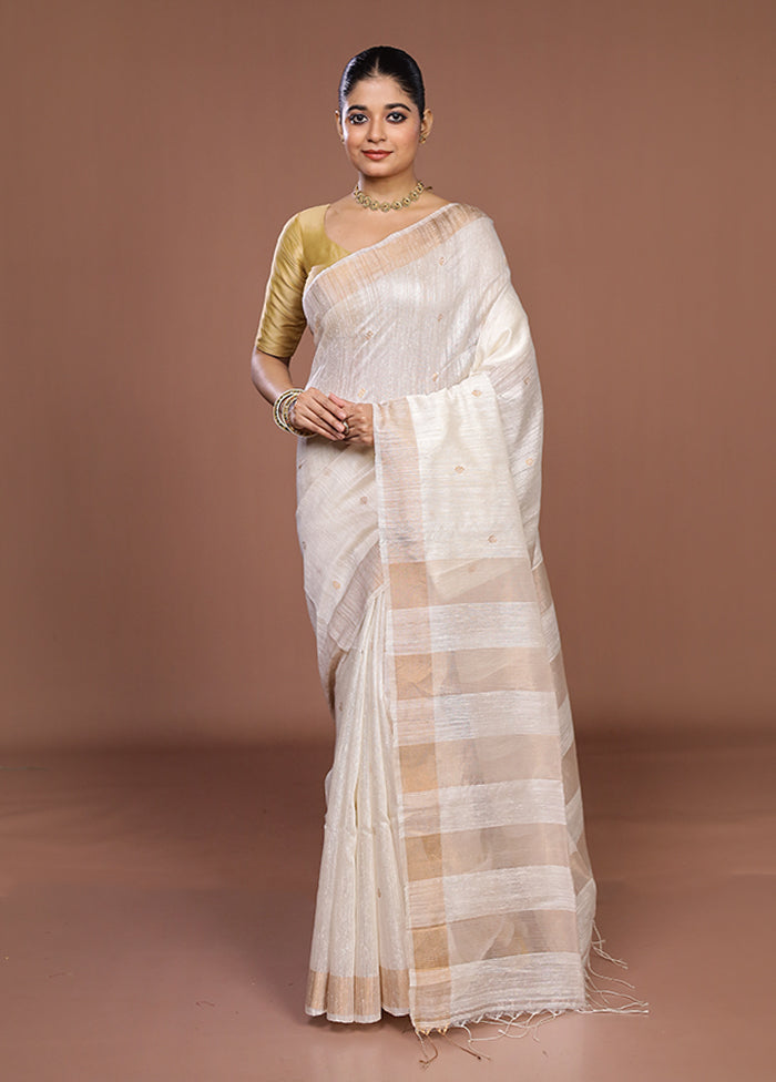 White Handloom Matka Pure Silk Saree With Blouse Piece