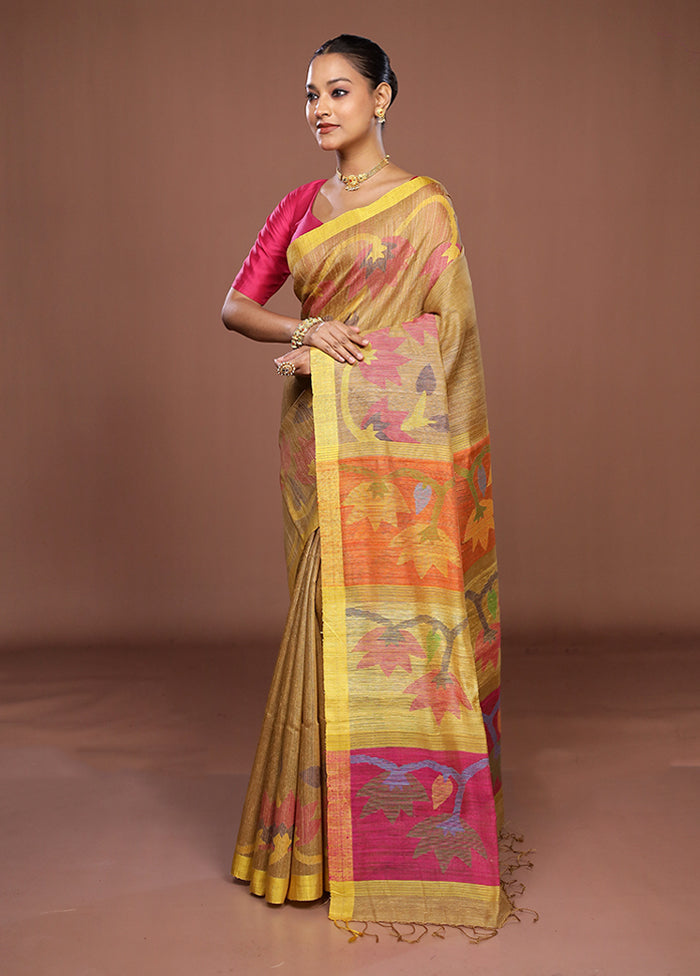 Cream Handloom Matka Pure Silk Saree With Blouse Piece