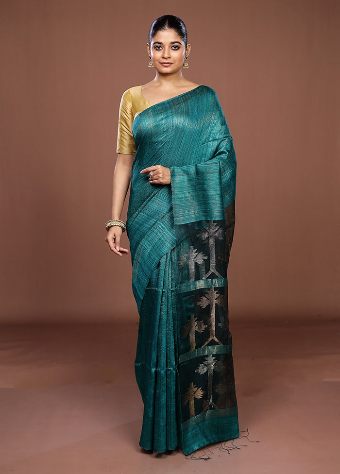 Green Handloom Matka Pure Silk Saree With Blouse Piece