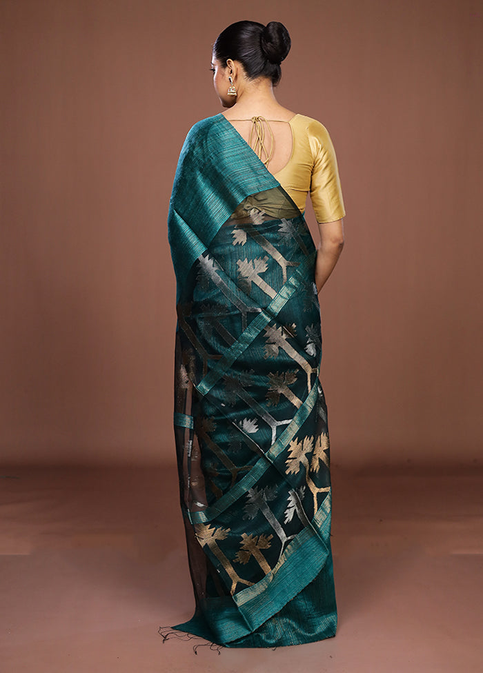 Green Handloom Matka Pure Silk Saree With Blouse Piece