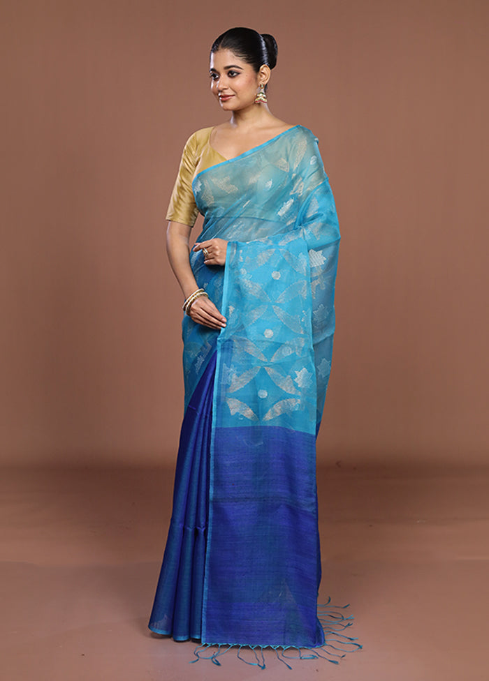 Blue Handloom Matka Pure Silk Saree With Blouse Piece