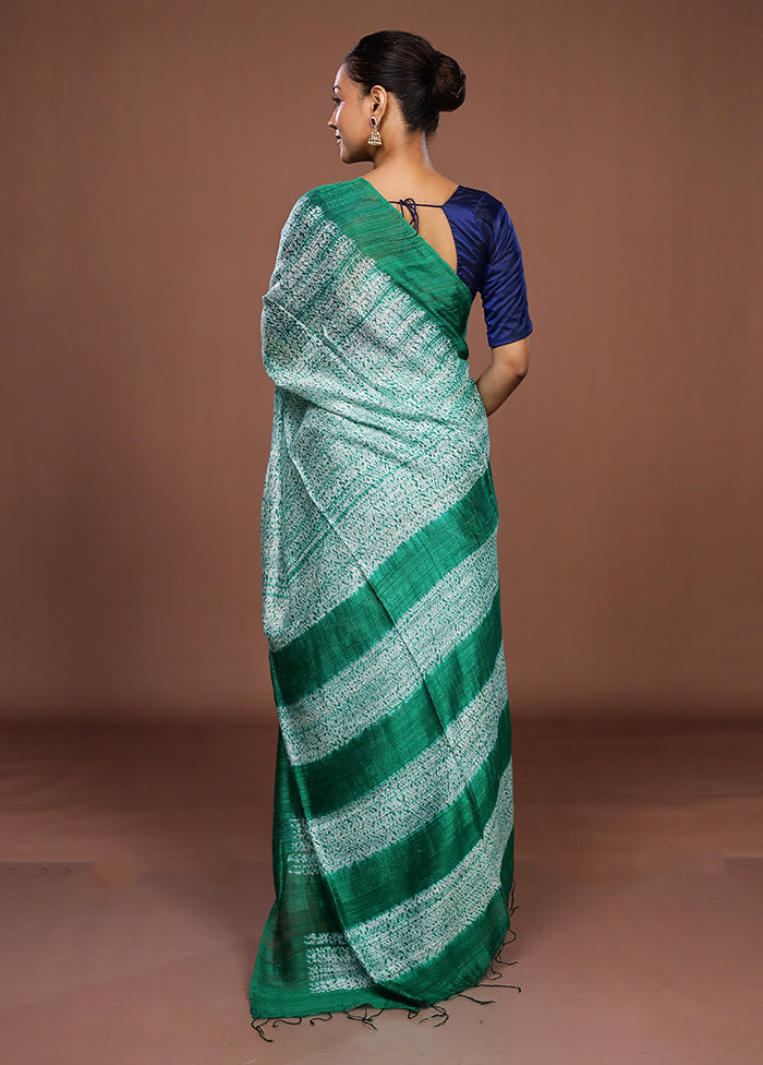 Green Handloom Matka Pure Silk Saree With Blouse Piece