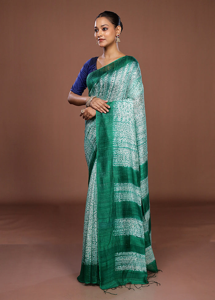 Green Handloom Matka Pure Silk Saree With Blouse Piece