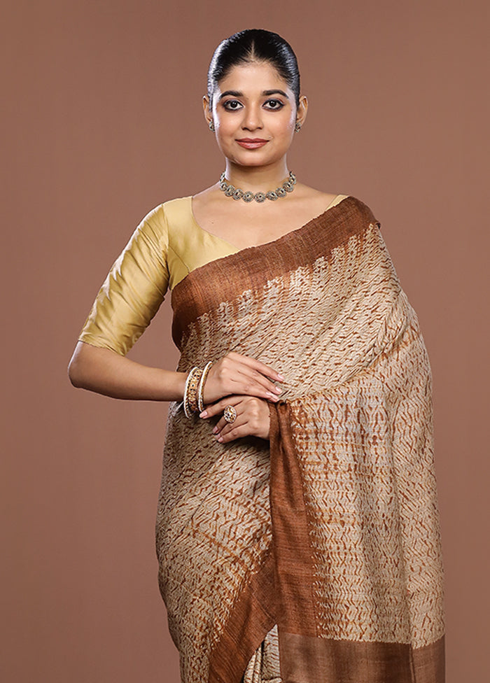 Cream Handloom Matka Pure Silk Saree With Blouse Piece