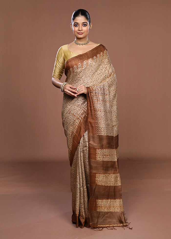 Cream Handloom Matka Pure Silk Saree With Blouse Piece