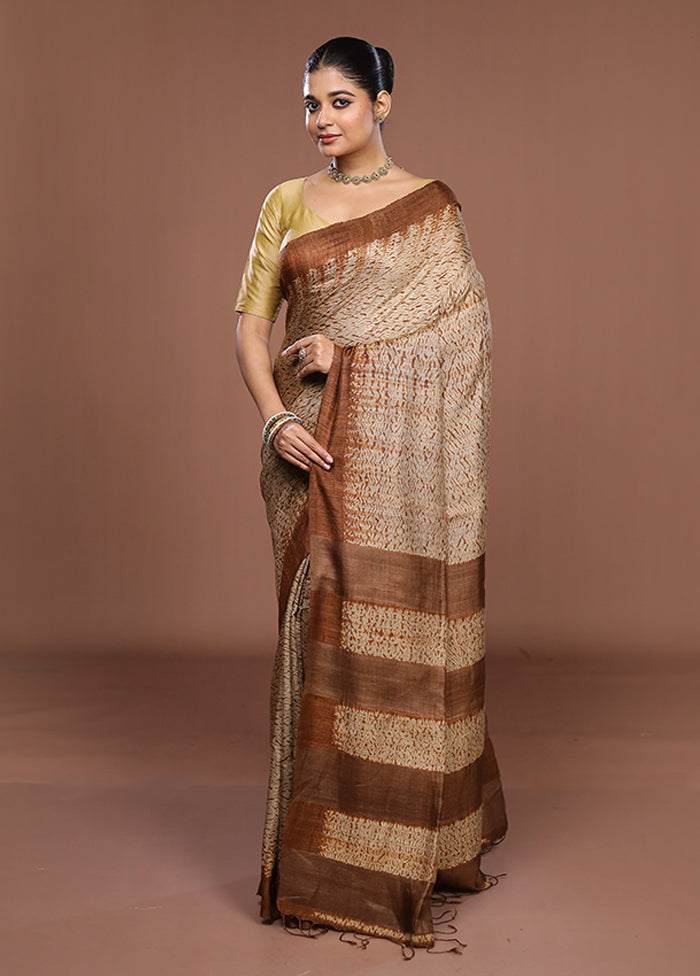 Cream Handloom Matka Pure Silk Saree With Blouse Piece