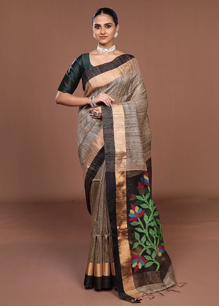 Grey Handloom Matka Pure Silk Saree With Blouse Piece
