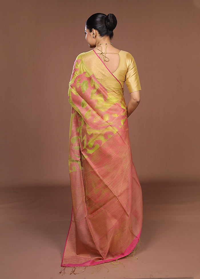 Green Handloom Matka Pure Silk Saree With Blouse Piece