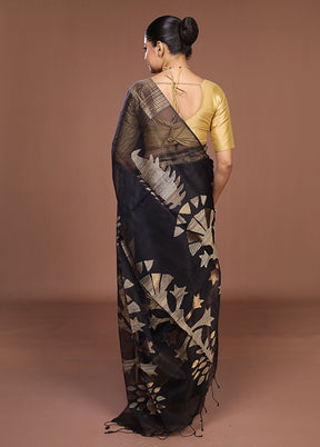 Black Handloom Matka Pure Silk Saree With Blouse Piece