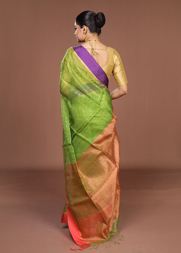 Green Handloom Matka Pure Silk Saree With Blouse Piece