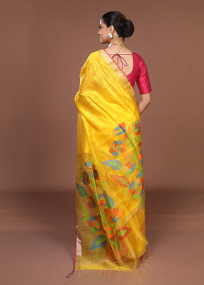 Yellow Handloom Matka Pure Silk Saree With Blouse Piece