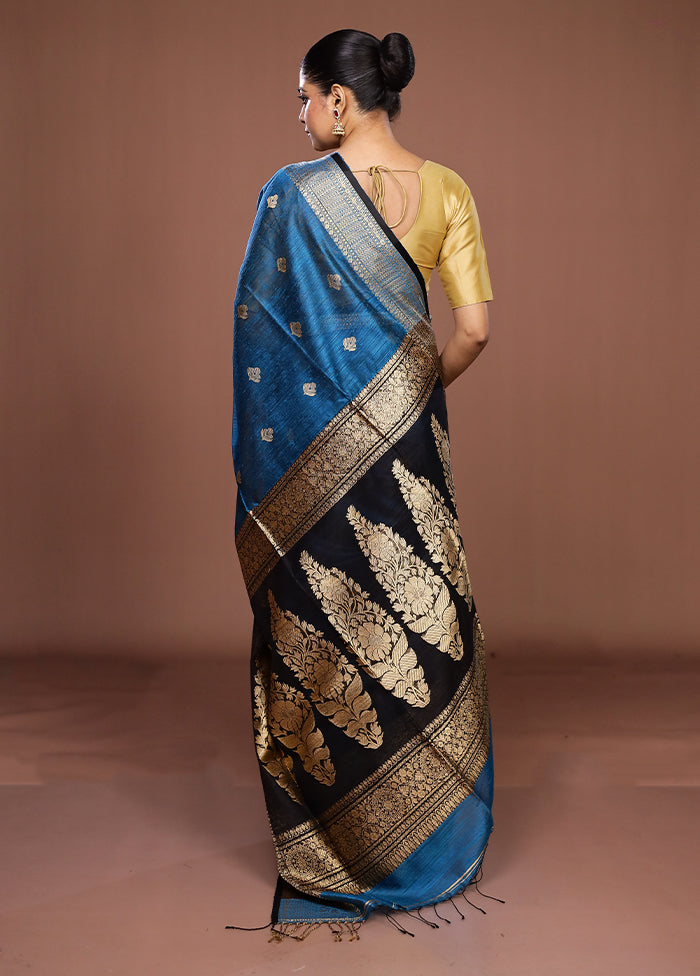 Blue Handloom Matka Pure Silk Saree With Blouse Piece