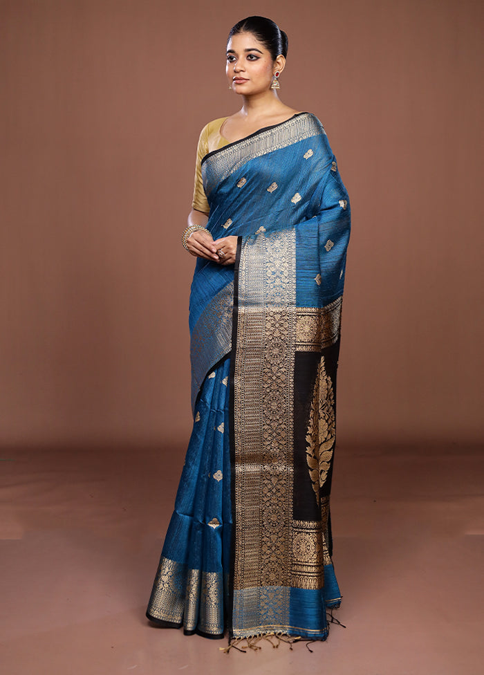 Blue Handloom Matka Pure Silk Saree With Blouse Piece
