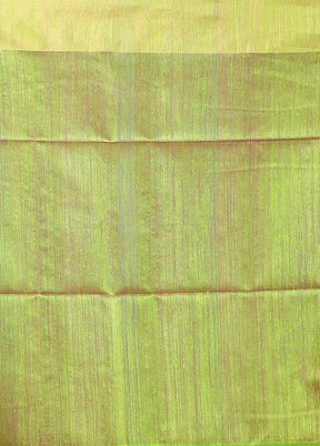 Green Handloom Matka Pure Silk Saree With Blouse Piece