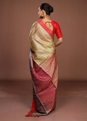Grey Matka Silk Saree With Blouse Piece