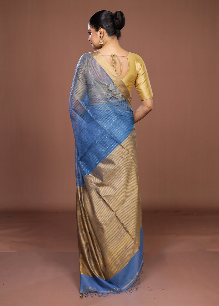Blue Matka Silk Saree With Blouse Piece