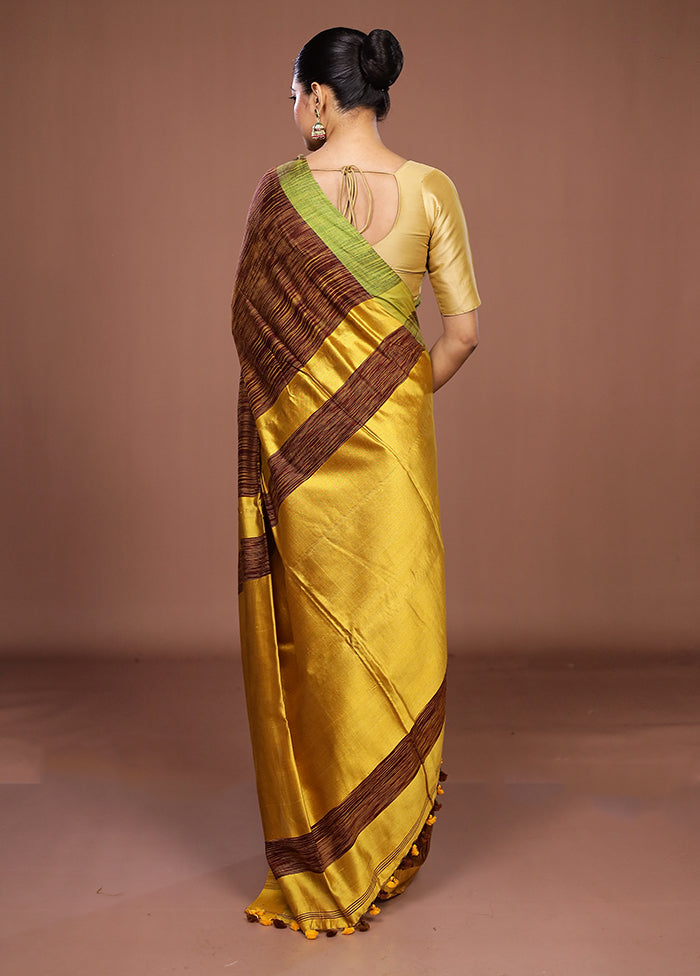 Maroon Matka Silk Saree With Blouse Piece