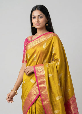 Green Handloom Kanchipuram Pure Silk Saree With Blouse Piece