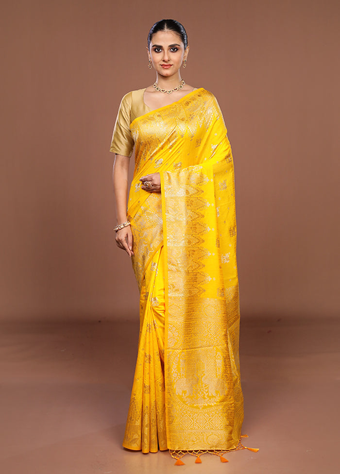 Yellow Dupion Silk Saree With Blouse Piece