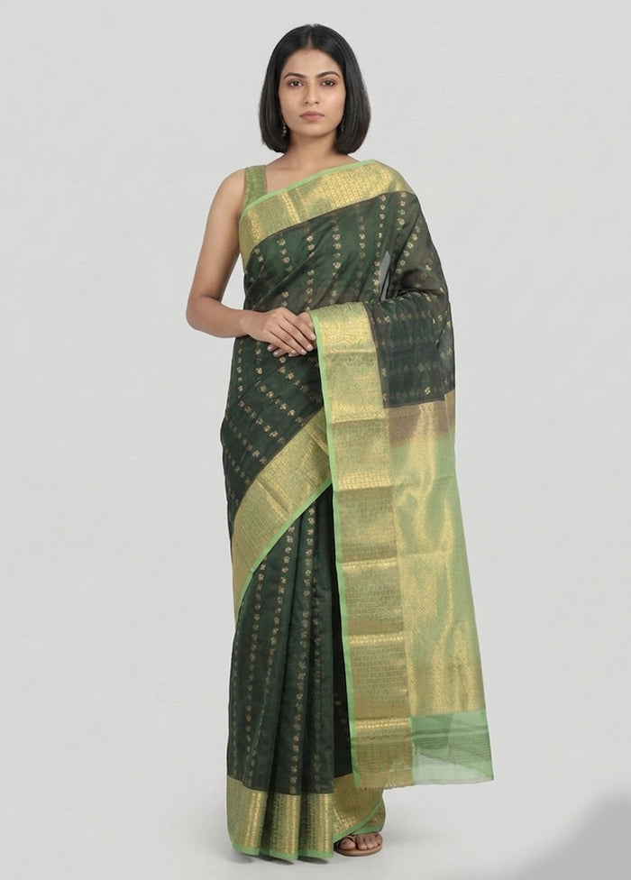 Black Handloom Kanjivaram Pure Silk Saree With Blouse Piece