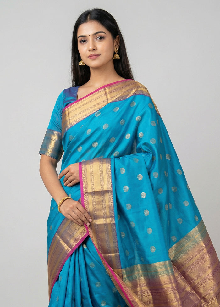 Blue Handloom Kanchipuram Pure Silk Saree With Blouse Piece
