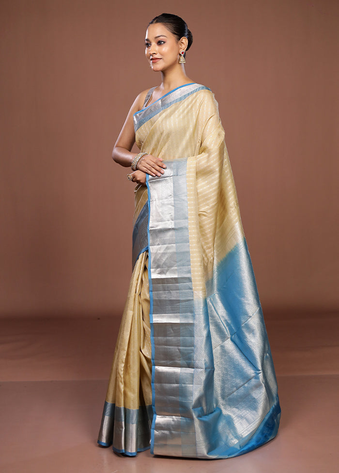 Cream Handloom Kanjivaram Pure Silk Saree With Blouse Piece