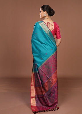 Green Dupion Silk Saree With Blouse Piece