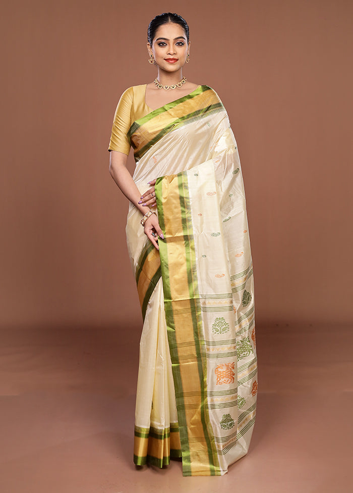 White Garad Silk Saree Without Blouse Piece