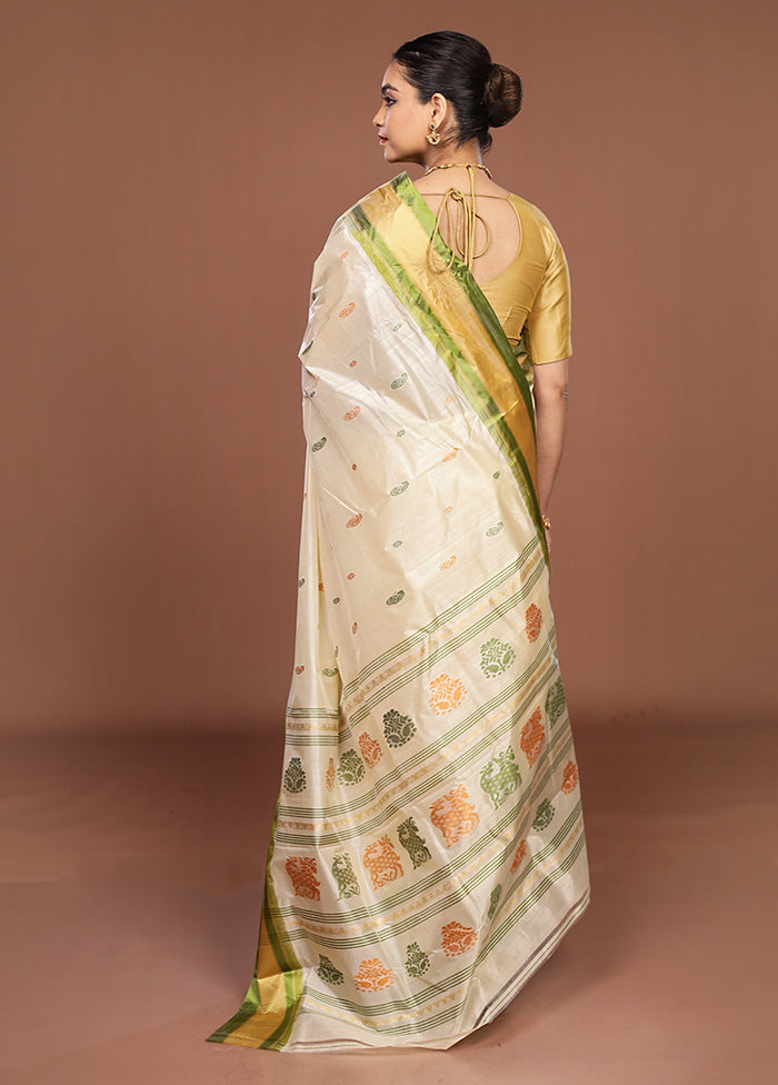 White Garad Silk Saree Without Blouse Piece