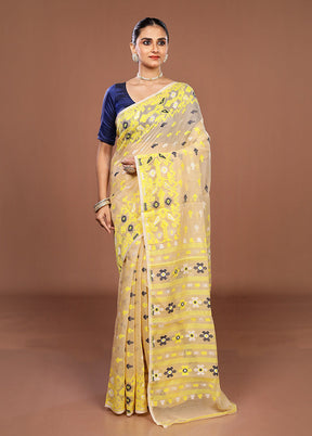 Cream Jamdani Cotton Saree Without Blouse Piece
