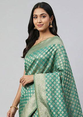 Green Kora Silk Saree With Blouse Piece