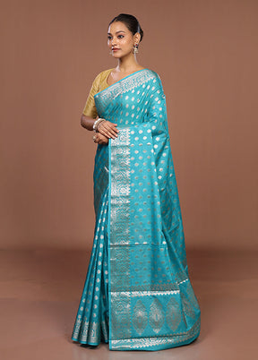 Green Dupion Silk Saree With Blouse Piece