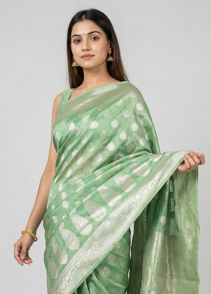 Green Kora Silk Saree With Blouse Piece