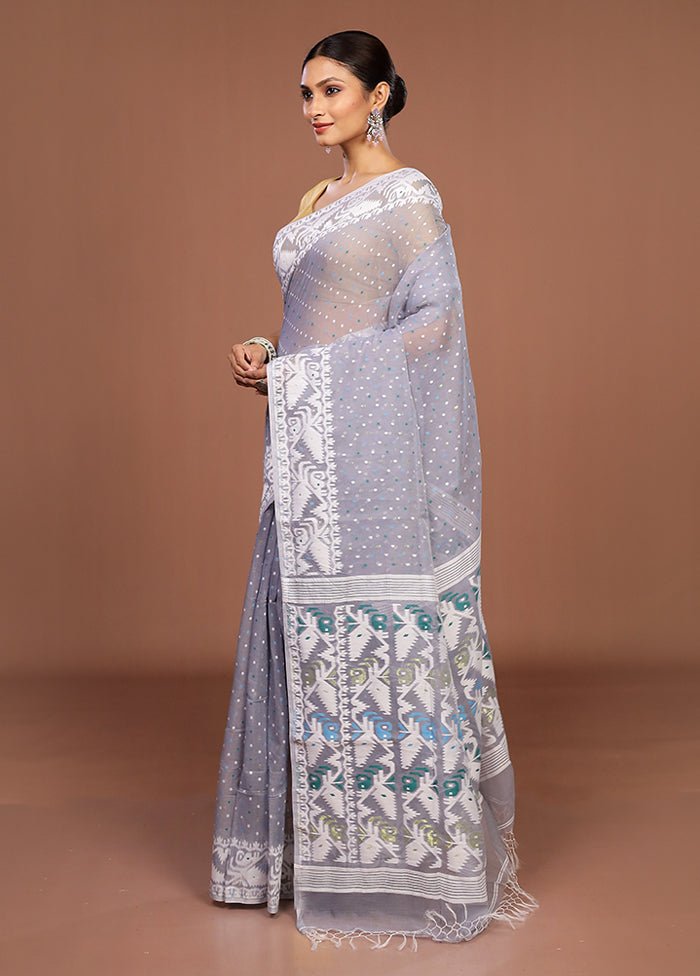 Grey Matka Silk Saree With Blouse Piece