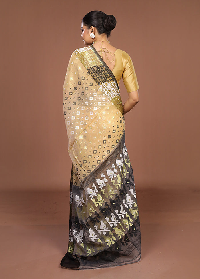 Cream Jamdani Cotton Saree Without Blouse Piece