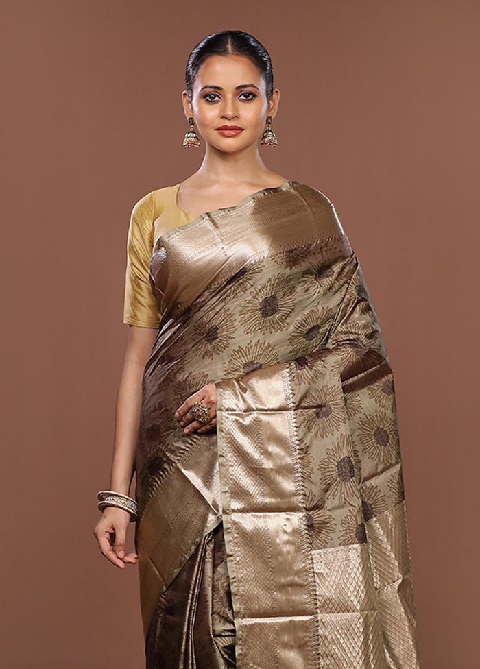 Cream Kanjivaram Silk Saree With Blouse Piece