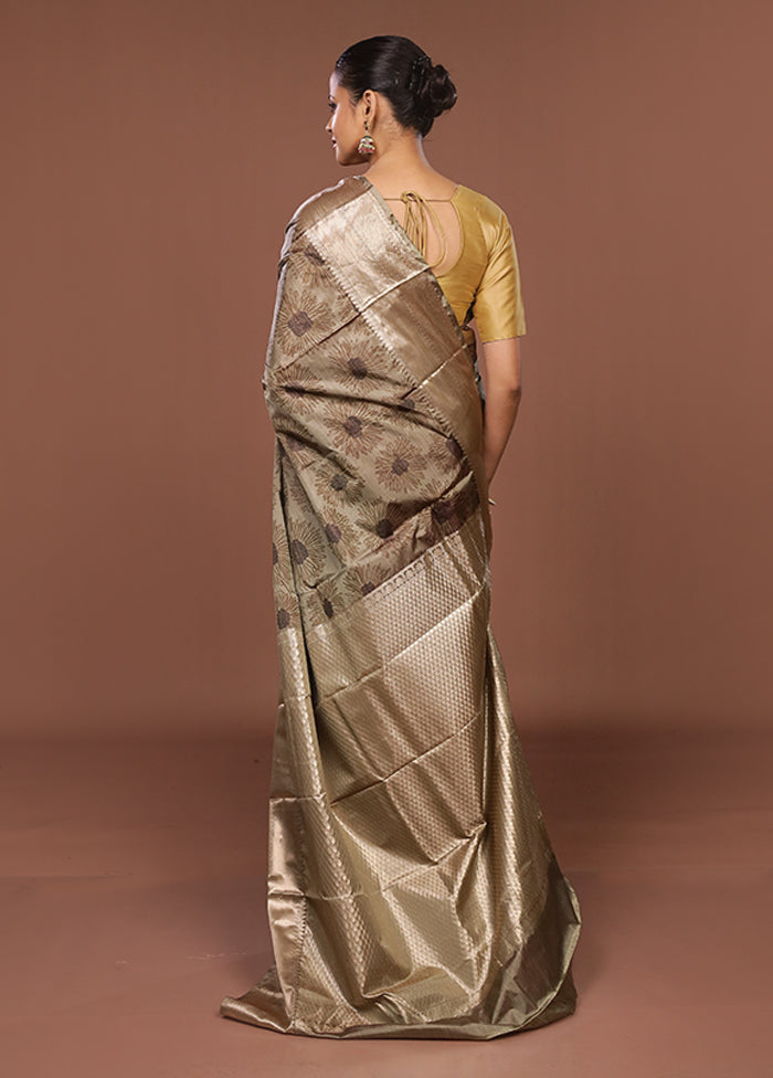 Cream Kanjivaram Silk Saree With Blouse Piece