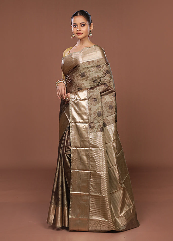 Cream Kanjivaram Silk Saree With Blouse Piece