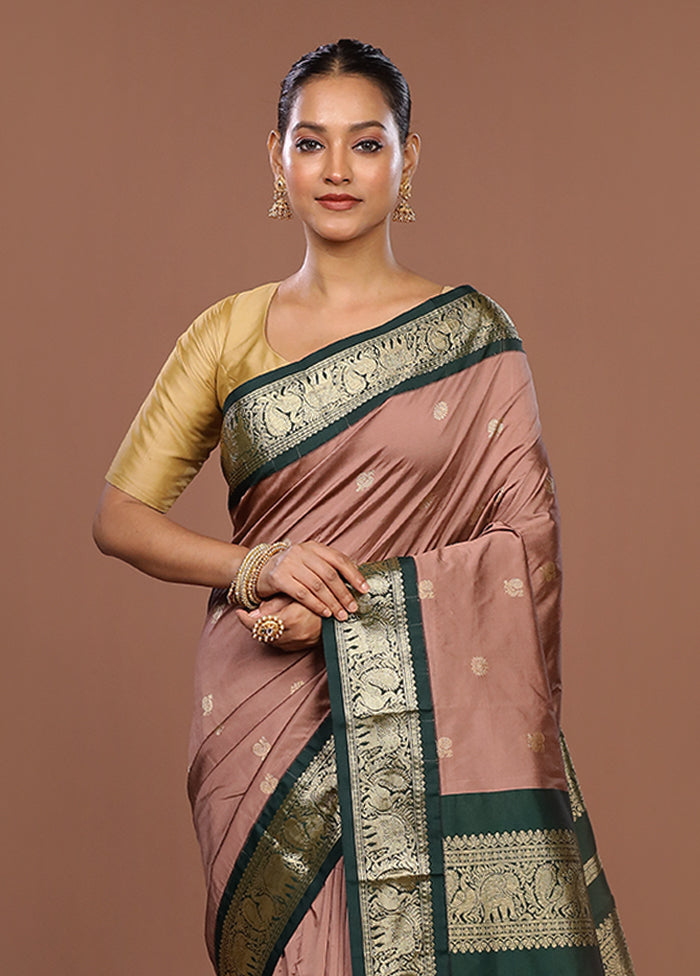 Cream Kanjivaram Silk Saree With Blouse Piece