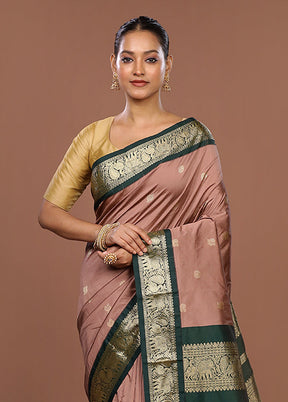Cream Kanjivaram Silk Saree With Blouse Piece