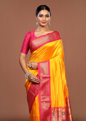 Yellow Handloom Kanjivaram Pure Silk Saree With Blouse Piece