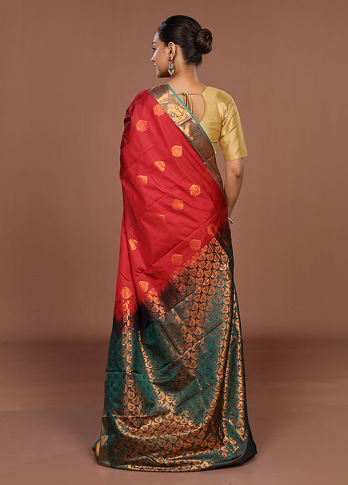 Red Kanjivaram Silk Saree With Blouse Piece