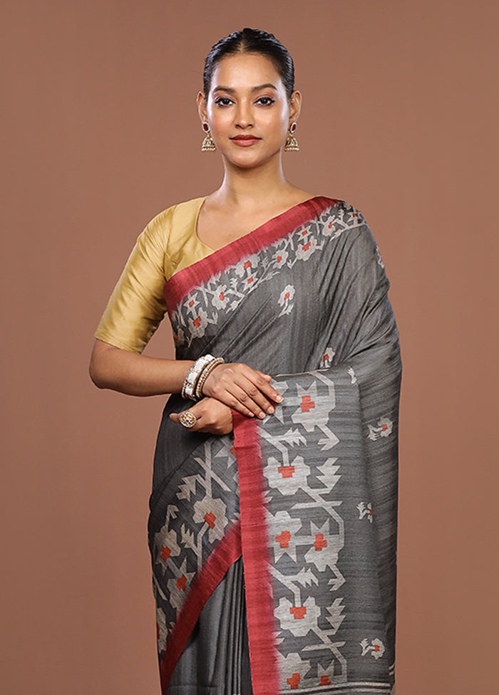 Grey Tussar Silk Saree With Blouse Piece