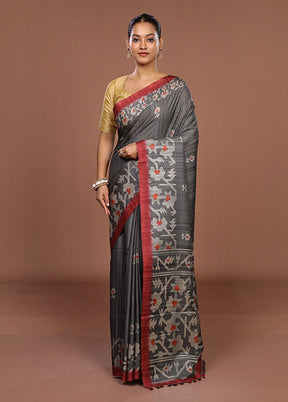 Grey Tussar Silk Saree With Blouse Piece