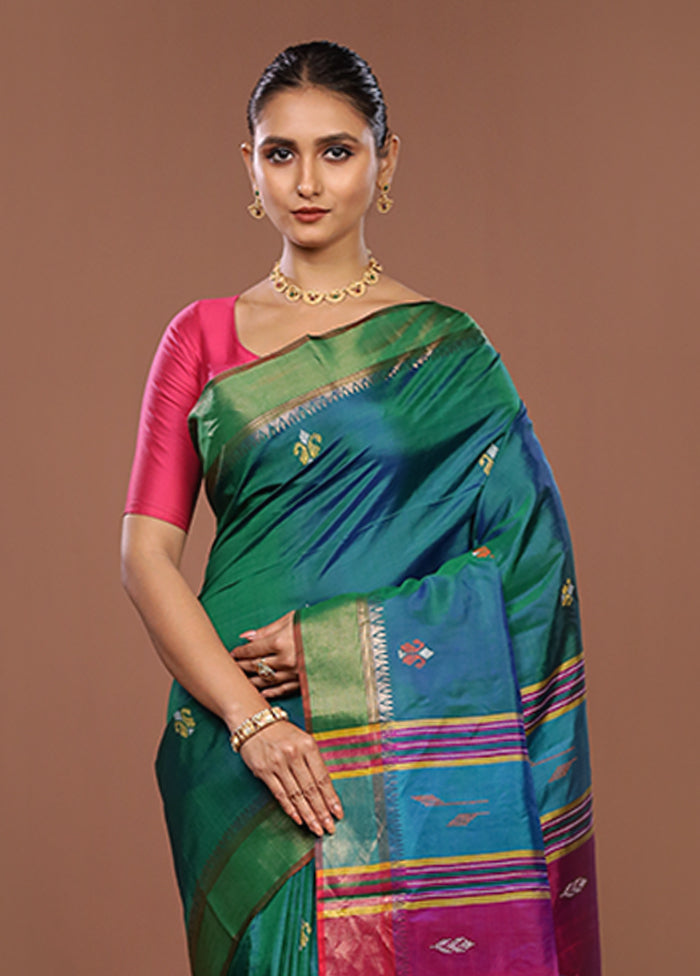 Multicolor Handloom Kanjivaram Pure Silk Saree With Blouse Piece