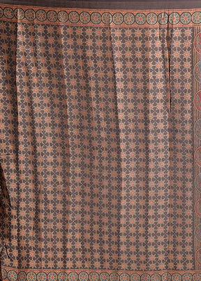 Yellow Printed Silk Saree Without Blouse Piece